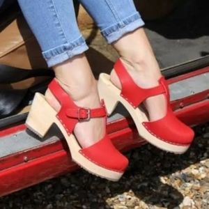 Lotta from Stockholm Wooden Clogs Highwood T-Bar Red Leather Size 39 (8/8.5)